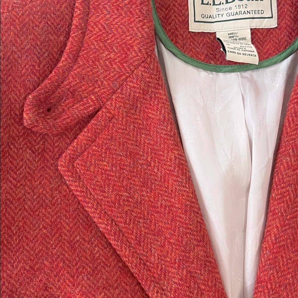 VINTAGE LLBean Herringbone Blazer w/ dog appliqué - Picture 10 of 12